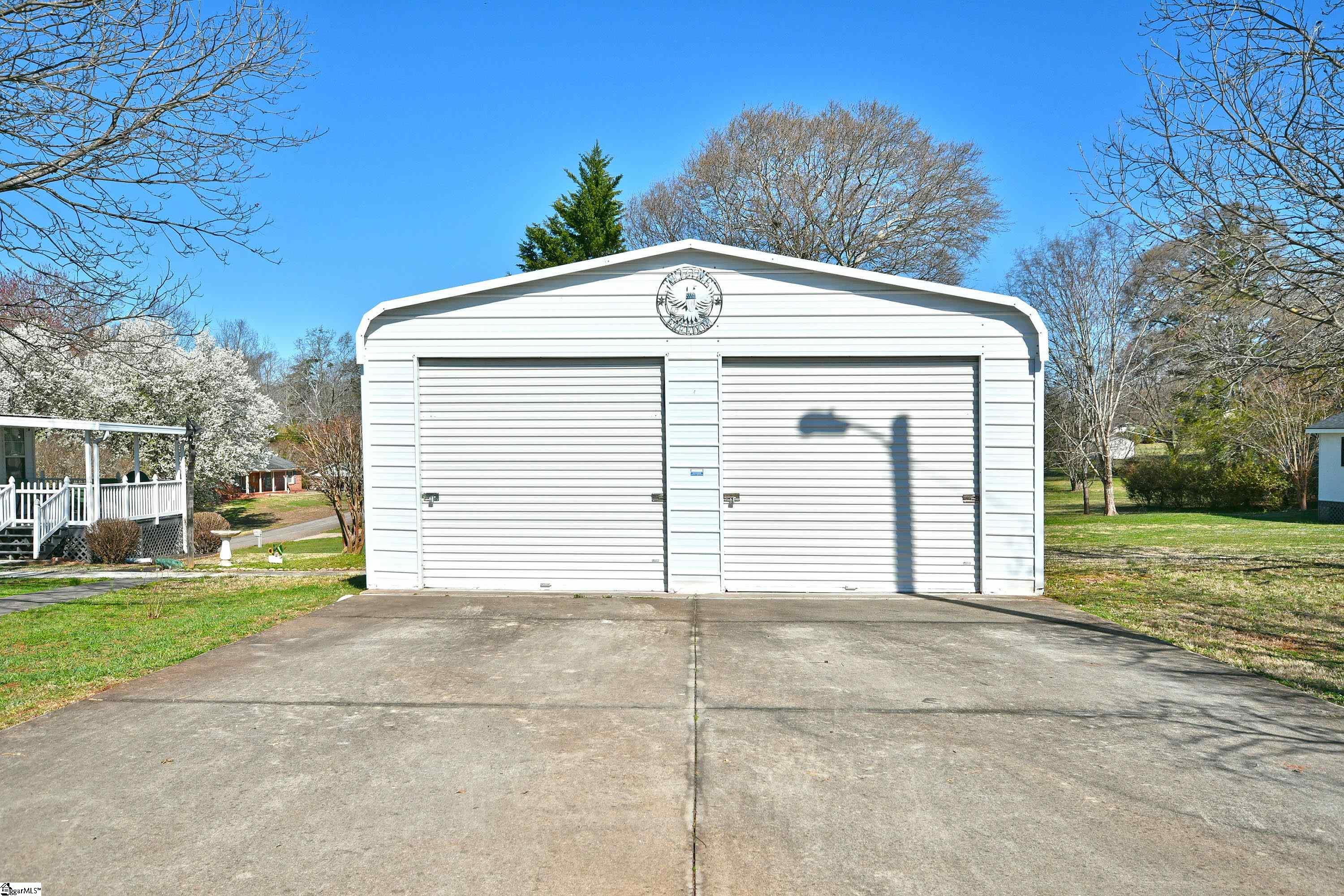 200 Due W Circle Easley, SC 29640 - Photo 46 of 48
