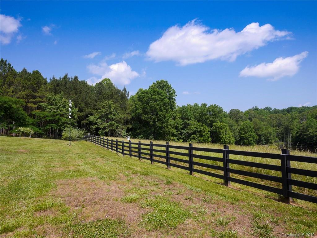 1200 Blanton Road Sharon, SC 29742 - Photo 7 of 31