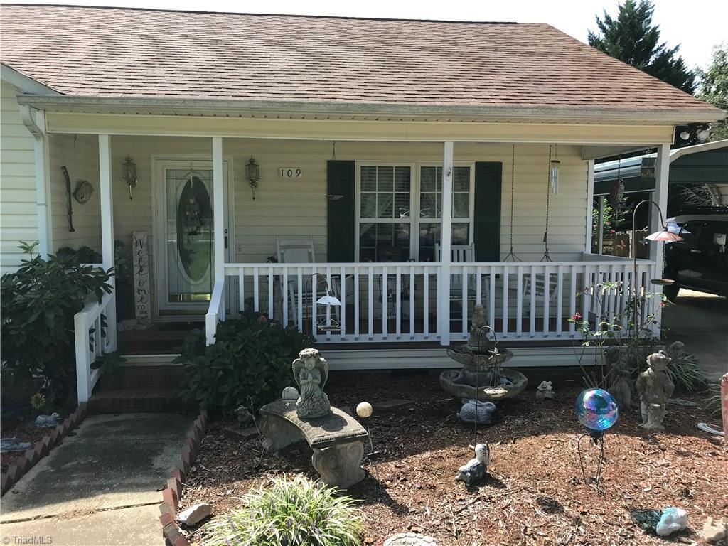 109 Roelee Street Trinity, NC 27370 - Photo 2 of 15 Gallery Image 2