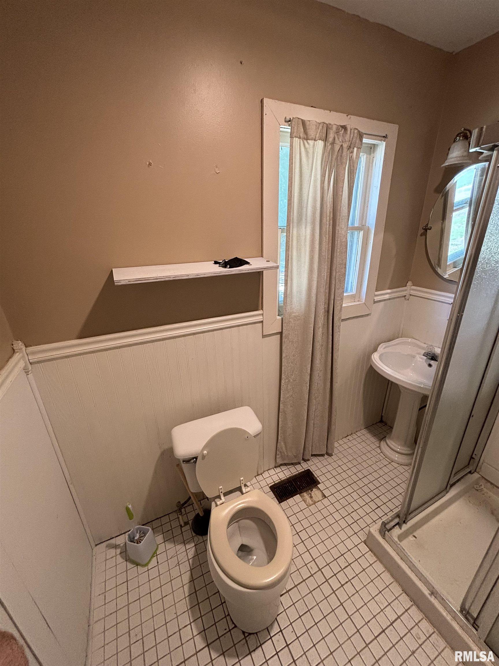 295 West Barnes Street Bushnell, IL 61422 - Photo 86 of 96