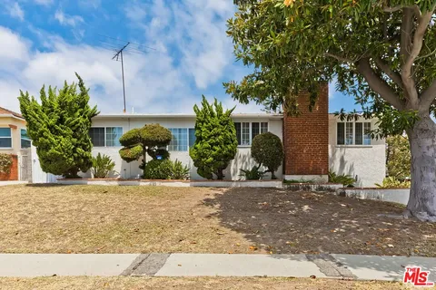 $1,275,000 | 4821 West 63rd Street, Los Angeles, CA 90056
