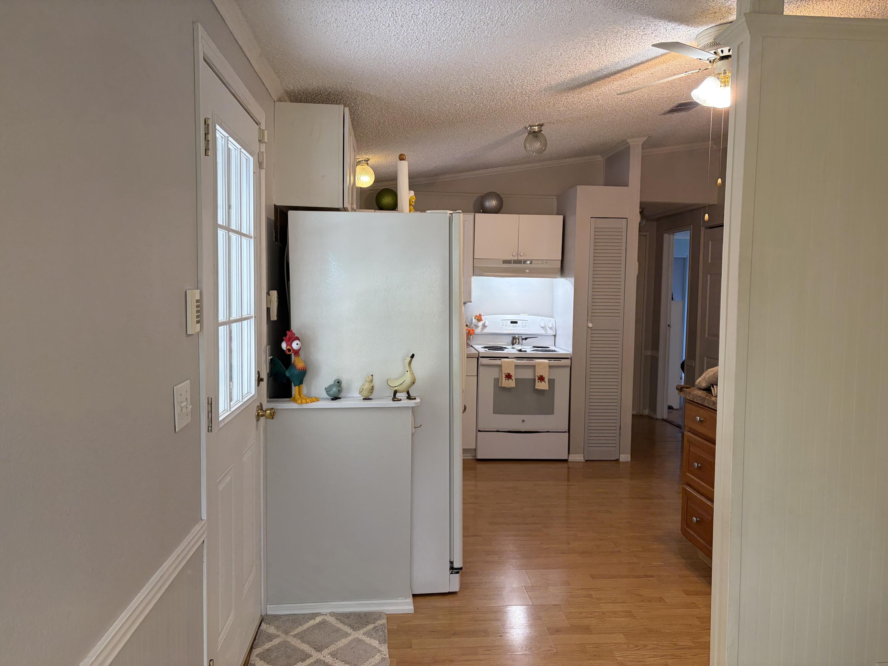 202 Travis Cay Place, Unit 9 Fort Pierce, FL 34982 - Photo 20 of 34 IMG_3246