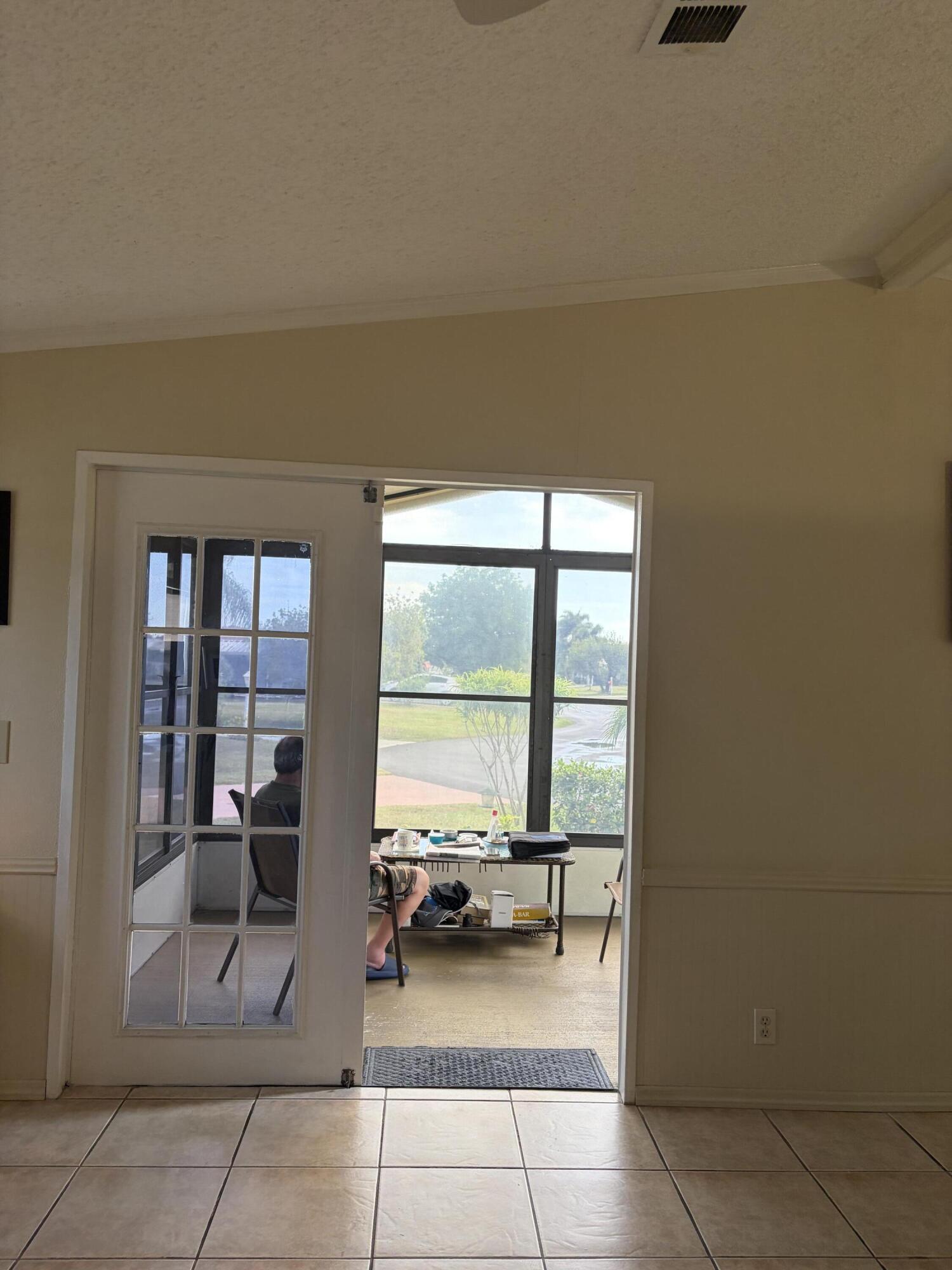 202 Travis Cay Place, Unit 9 Fort Pierce, FL 34982 - Photo 8 of 34 IMG_3259