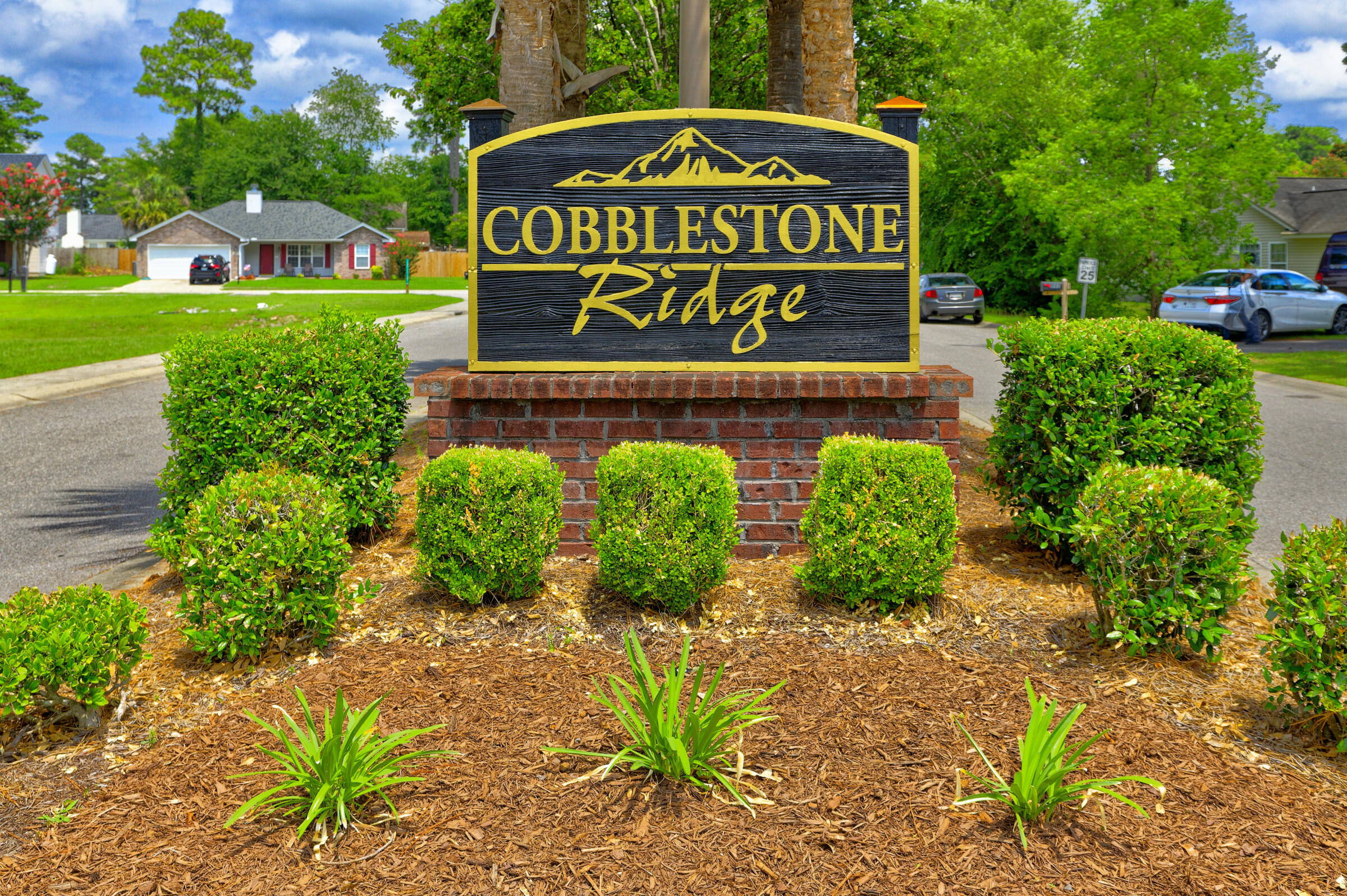 1301 Lantern Road Summerville, SC 29486 - Photo 13 of 40 Cobblestone Ridge