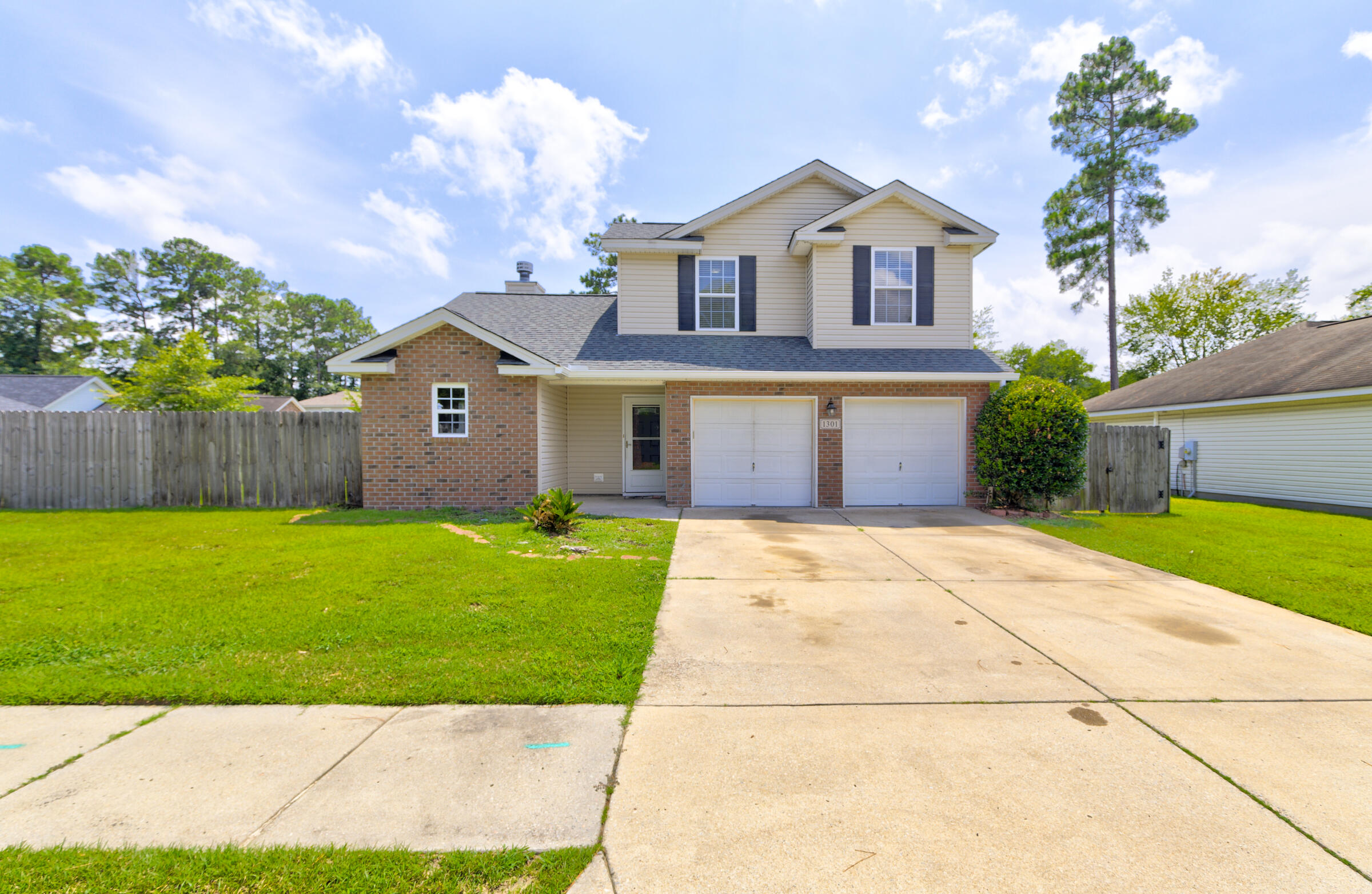 1301 Lantern Road Summerville, SC 29486 - Photo 38 of 40 4 car drive way