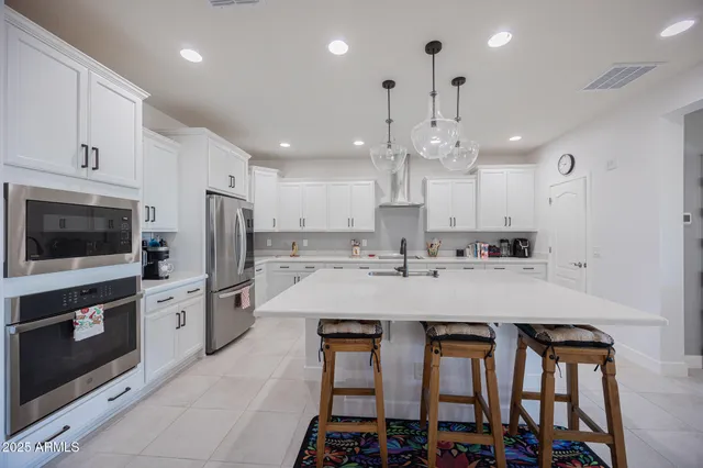 $2,595 | 10545 East Texas Avenue, Mesa, AZ 85212