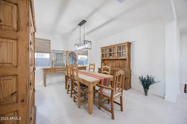 $2,595 | 10545 East Texas Avenue, Mesa, AZ 85212