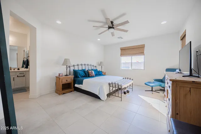 $2,595 | 10545 East Texas Avenue, Mesa, AZ 85212