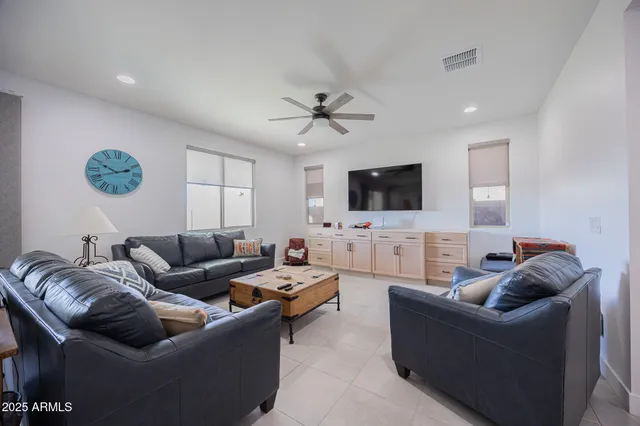 $2,595 | 10545 East Texas Avenue, Mesa, AZ 85212