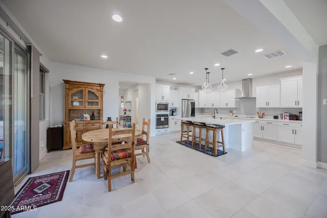 $2,595 | 10545 East Texas Avenue, Mesa, AZ 85212