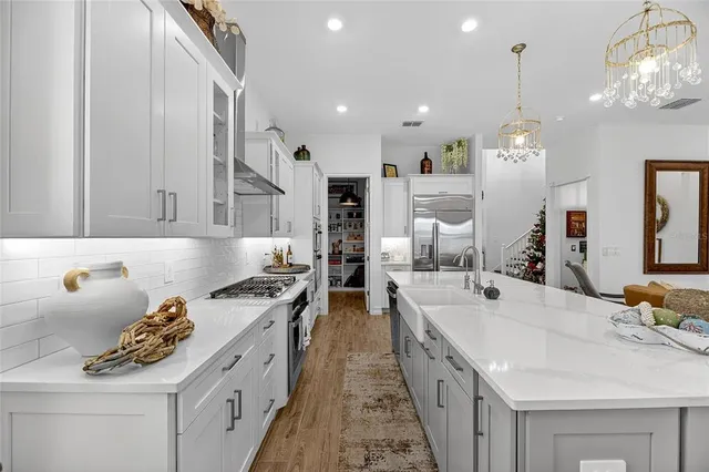 $899,000 | 1128 Seagrape Drive, Ruskin, FL 33570