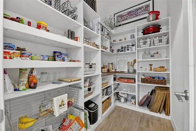 $899,000 | 1128 Seagrape Drive, Ruskin, FL 33570