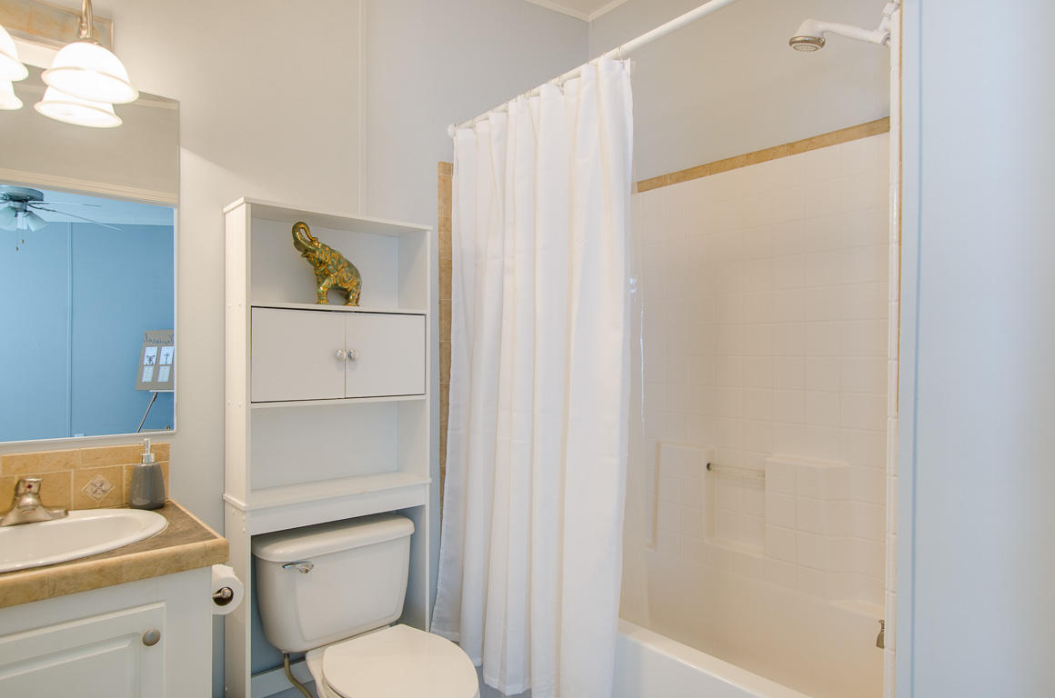 1760 Southwest 65th Avenue Boca Raton, FL 33428 - Photo 25 of 32 1760 SW 65 Ave-21