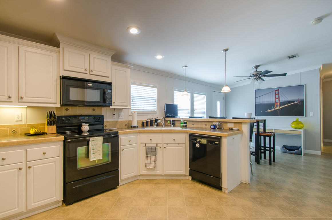 1760 Southwest 65th Avenue Boca Raton, FL 33428 - Photo 10 of 32 1760 SW 65 Ave-17