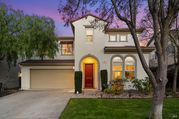 $1,549,000 | 46 Waterbury Lane, Novato, CA 94949