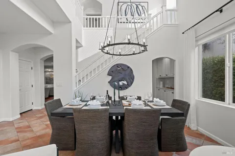 $1,549,000 | 46 Waterbury Lane, Novato, CA 94949