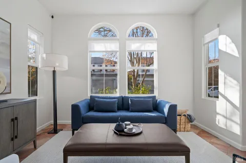 $1,549,000 | 46 Waterbury Lane, Novato, CA 94949