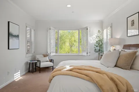 $1,549,000 | 46 Waterbury Lane, Novato, CA 94949