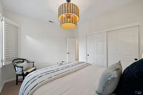 $1,549,000 | 46 Waterbury Lane, Novato, CA 94949