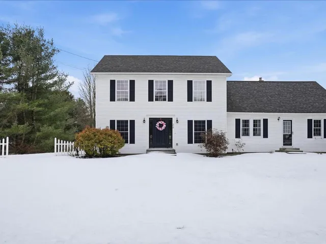 $679,900 | 28 Manley Road, Milton, VT 05468
