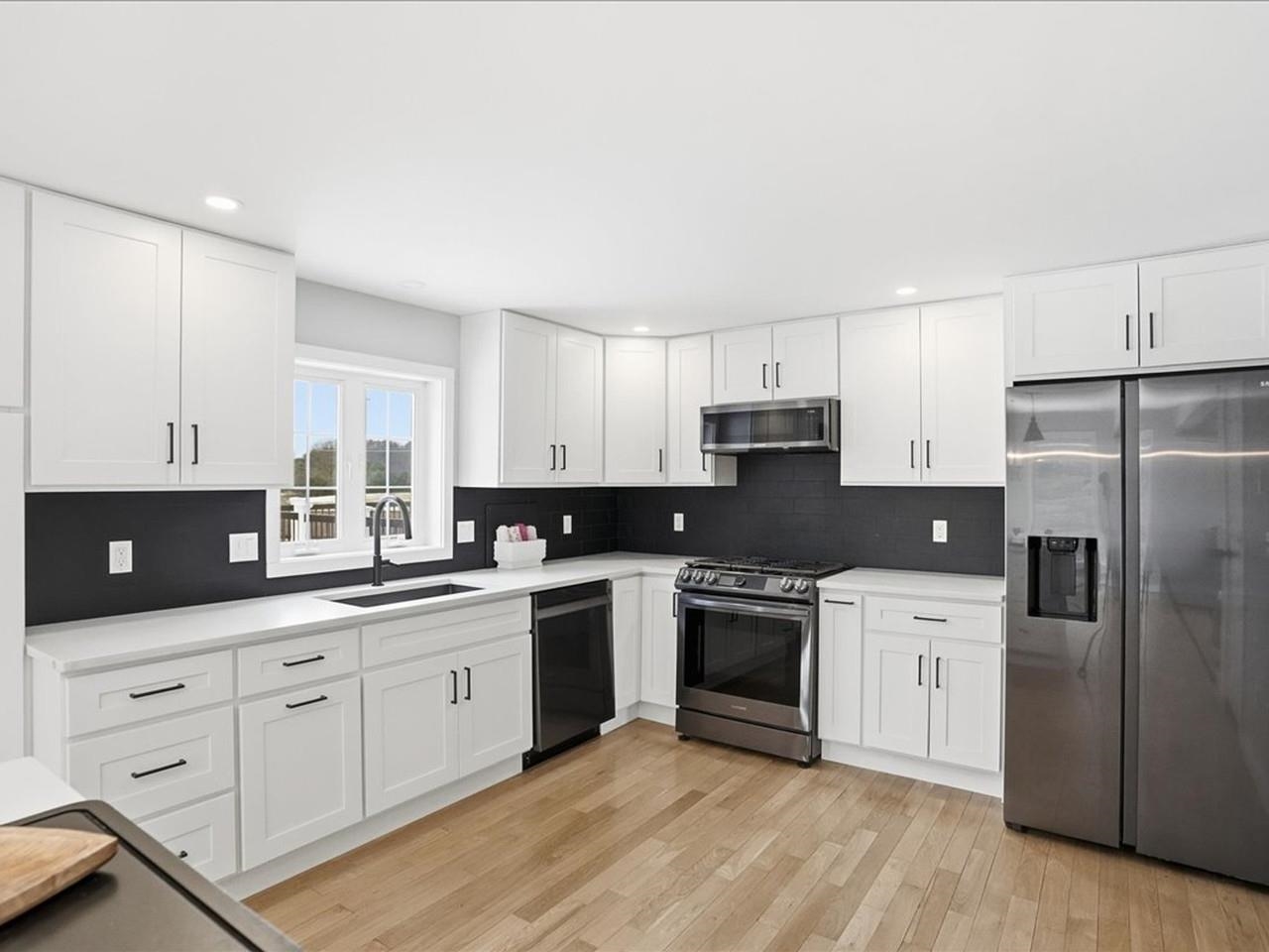 28 Manley Road Milton, VT 05468 - Photo 11 of 58