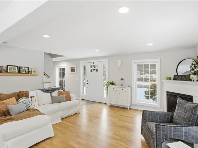 $679,900 | 28 Manley Road, Milton, VT 05468