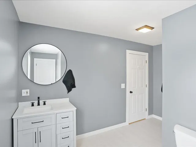 $679,900 | 28 Manley Road, Milton, VT 05468