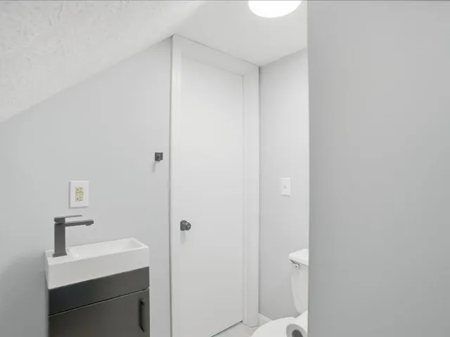 $679,900 | 28 Manley Road, Milton, VT 05468