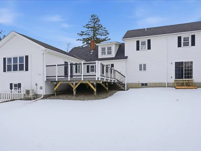 $679,900 | 28 Manley Road, Milton, VT 05468