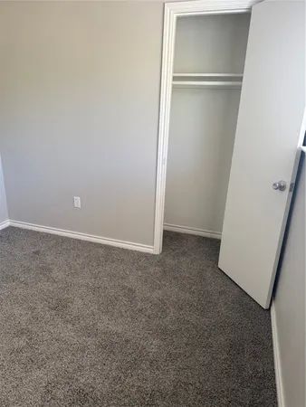 $1,800 | 615 Texas Street, Tomball, TX 77375