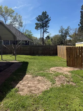 $1,800 | 615 Texas Street, Tomball, TX 77375