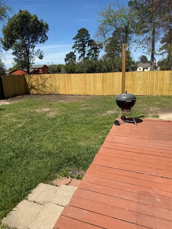 $1,800 | 615 Texas Street, Tomball, TX 77375
