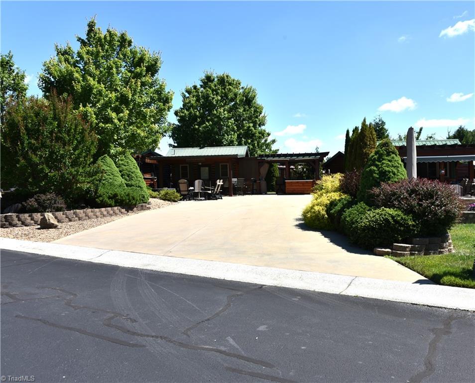 2524 Edmonds Road, Unit 38 Galax, VA 24333 - Photo 10 of 18