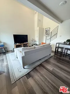 $6,295,000 | 3667 Mentone Avenue, Los Angeles, CA 90034