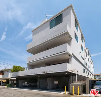 $6,295,000 | 3667 Mentone Avenue, Los Angeles, CA 90034