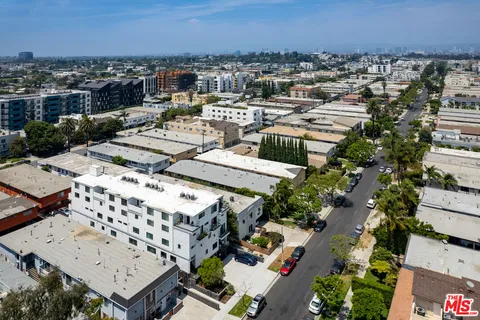 $6,295,000 | 3667 Mentone Avenue, Los Angeles, CA 90034