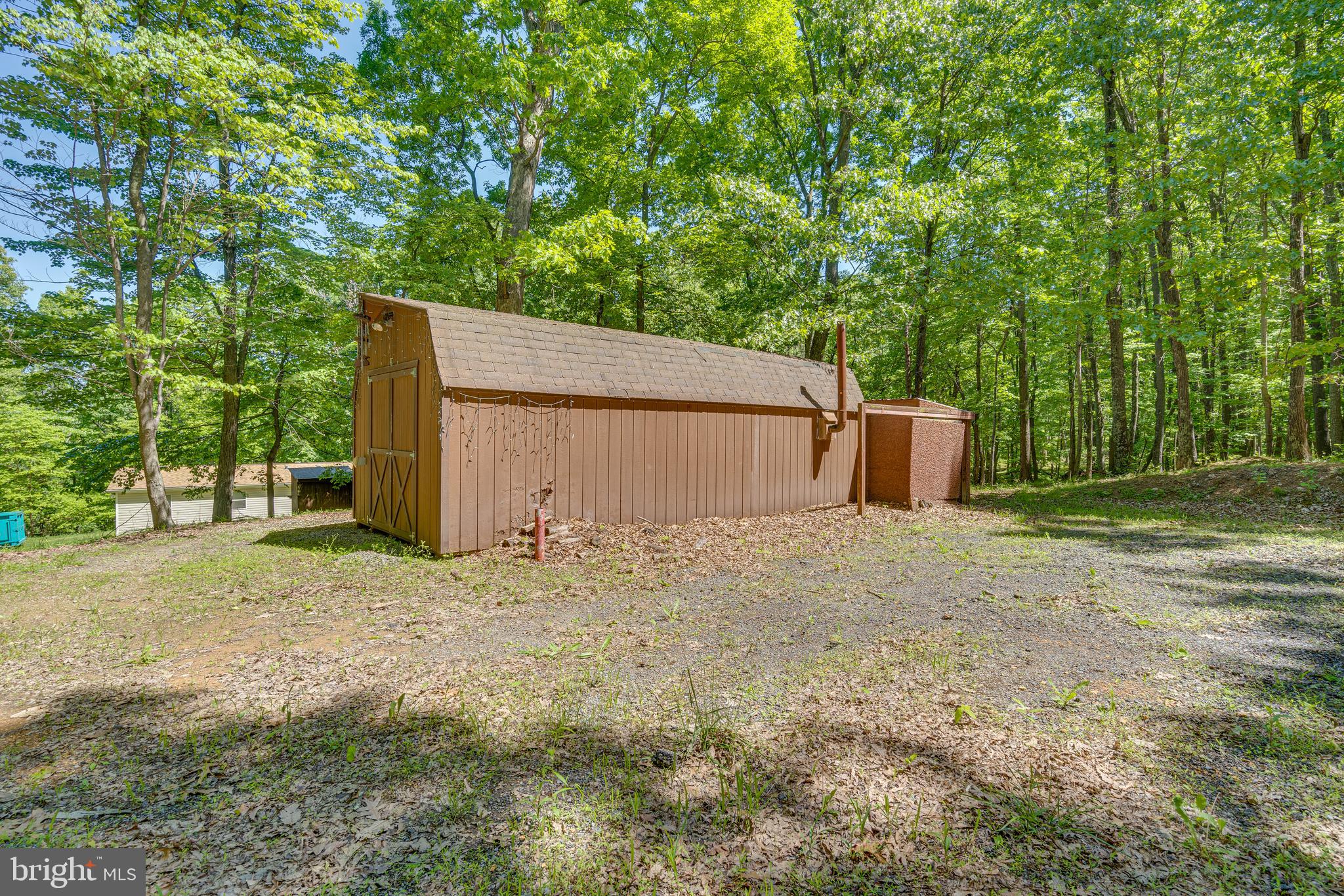 165 Whiskey Still Road Berkeley Springs, WV 25411 - Photo 13 of 32 Gallery Image 13