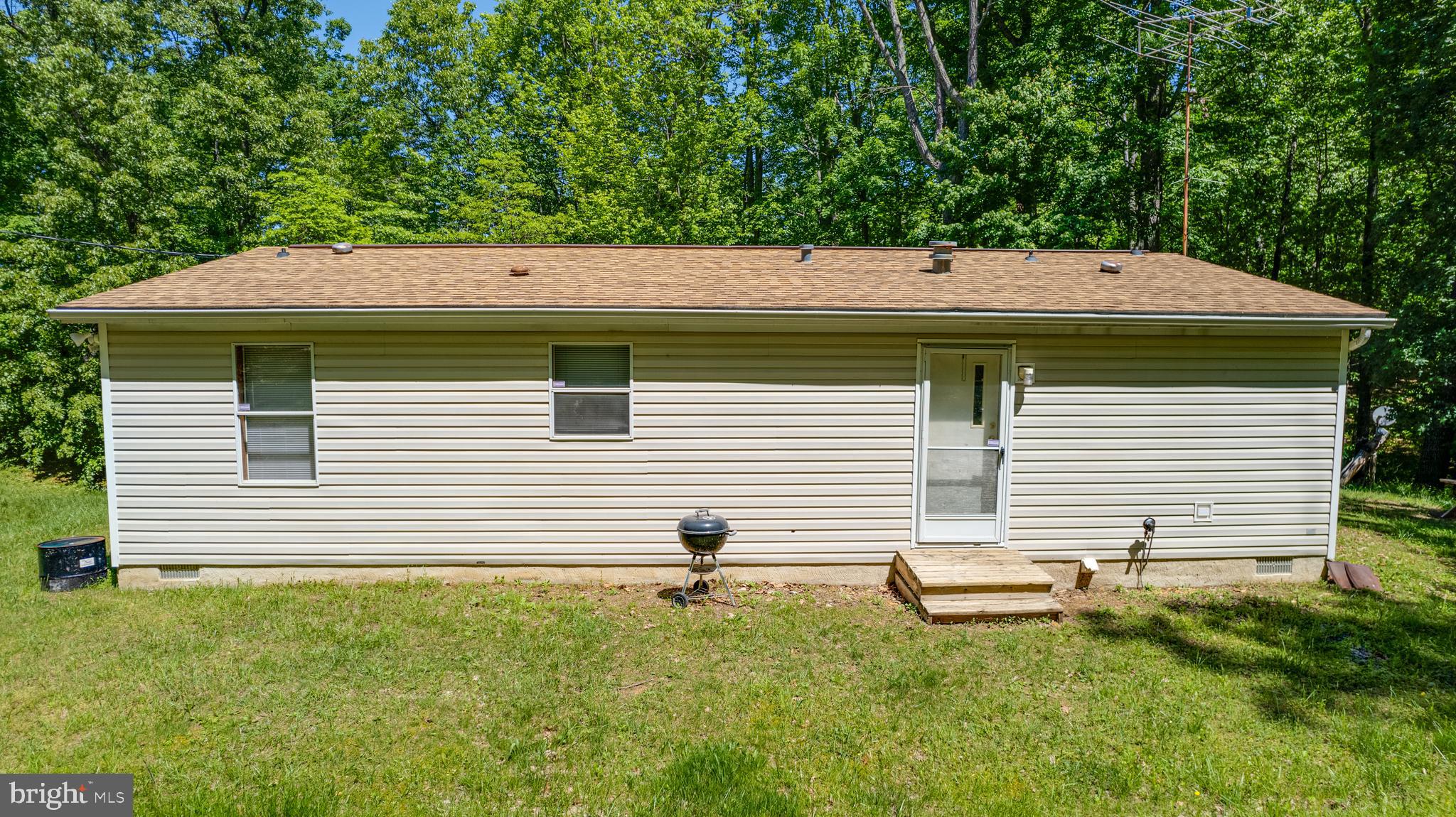 165 Whiskey Still Road Berkeley Springs, WV 25411 - Photo 7 of 32 Gallery Image 7