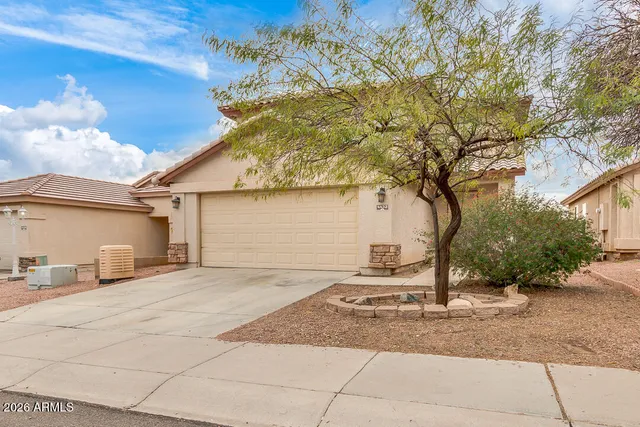 $1,900 | 4432 North 113th Drive, Phoenix, AZ 85037