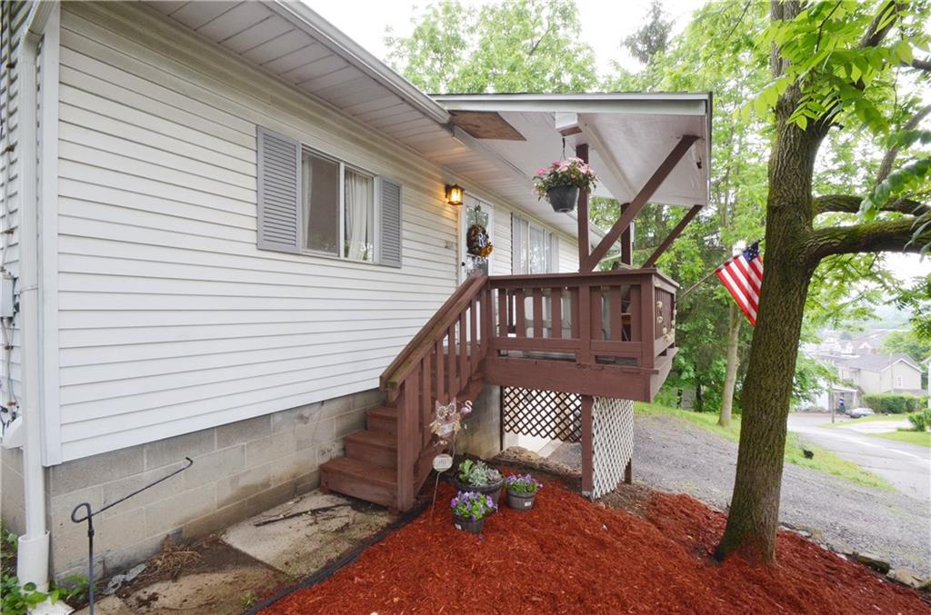 306 Ridge Avenue Butler, PA 16001 - Photo 3 of 20 Gallery Image 3