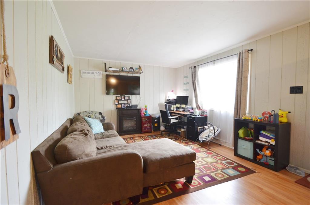 306 Ridge Avenue Butler, PA 16001 - Photo 5 of 20 Gallery Image 5