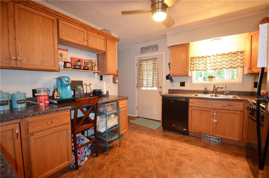 306 Ridge Avenue Butler, PA 16001 - Photo 9 of 20 Gallery Image 9