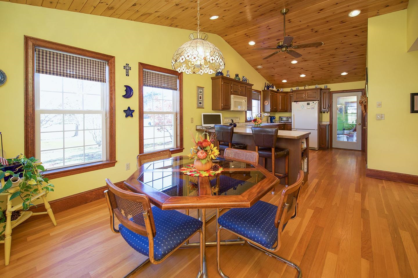 12 Rockrimmon Road Kingston, NH 03848 - Photo 13 of 40