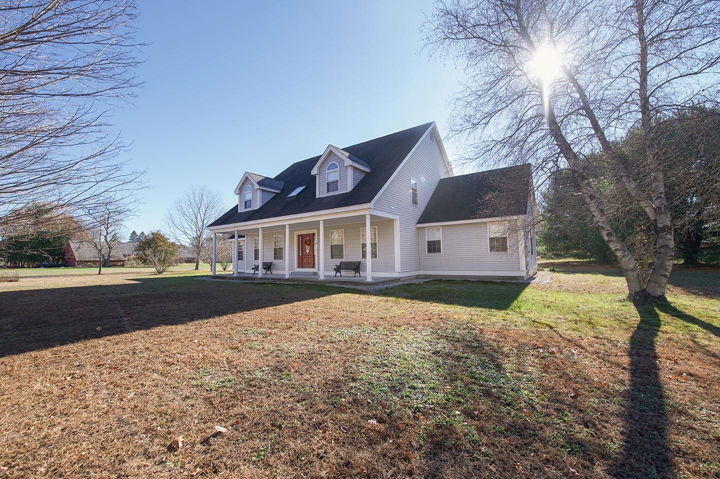 12 Rockrimmon Road Kingston, NH 03848 - Photo 3 of 40