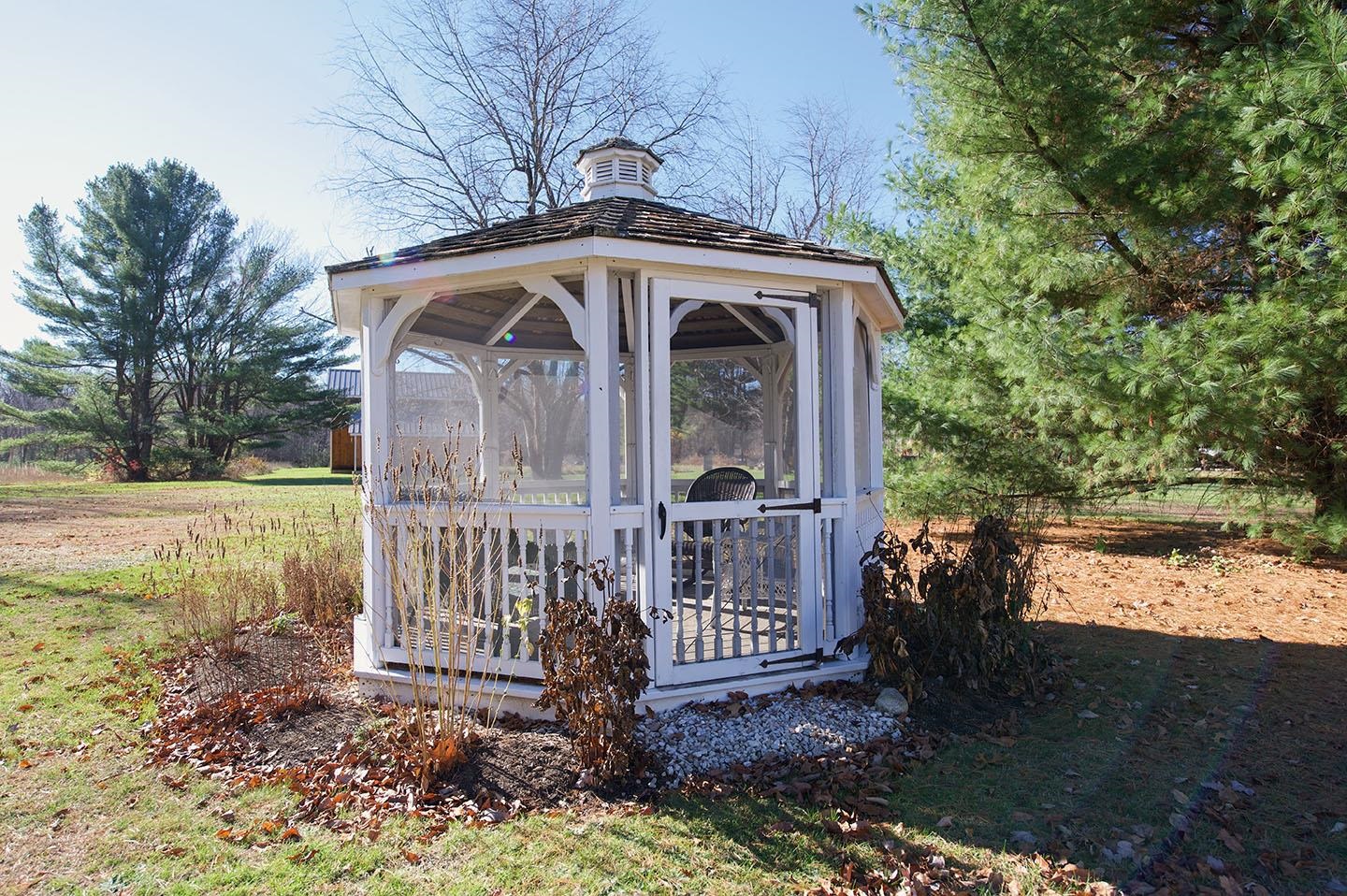 12 Rockrimmon Road Kingston, NH 03848 - Photo 7 of 40