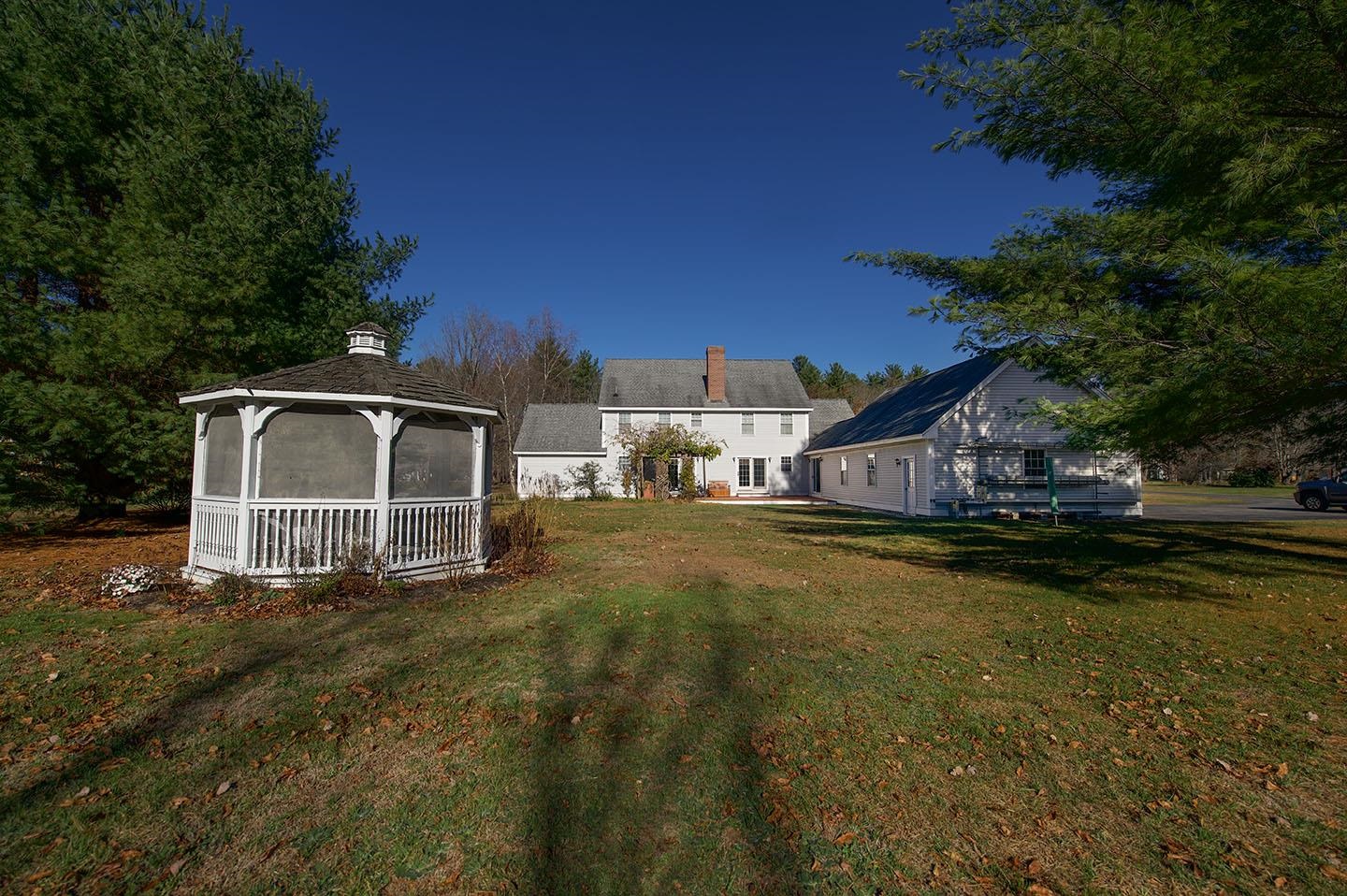 12 Rockrimmon Road Kingston, NH 03848 - Photo 8 of 40