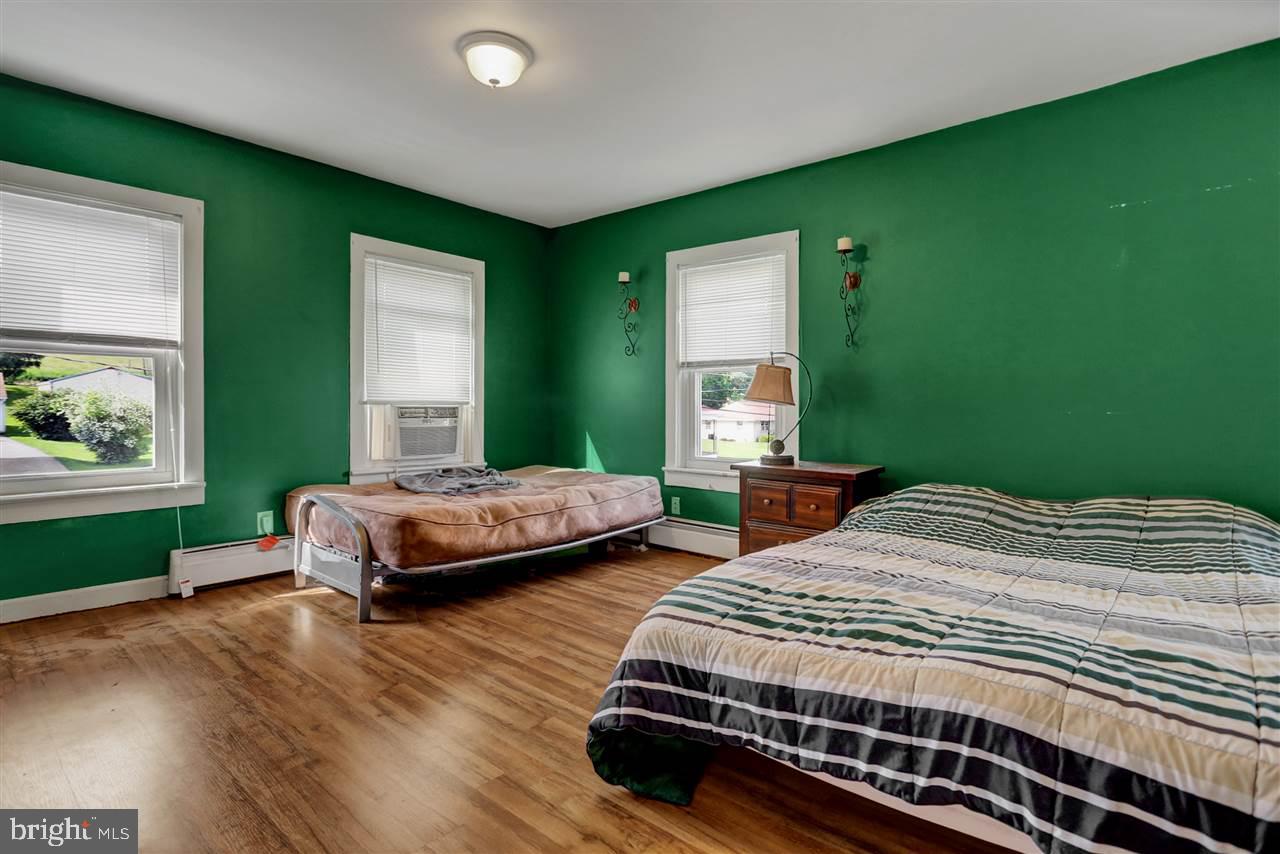 27 York Street Spring Grove, PA 17362 - Photo 22 of 36 Gallery Image 22