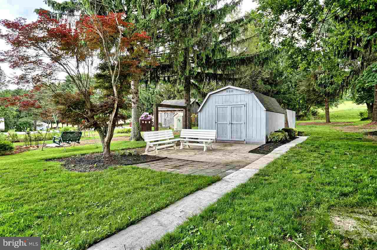 27 York Street Spring Grove, PA 17362 - Photo 34 of 36 Gallery Image 34