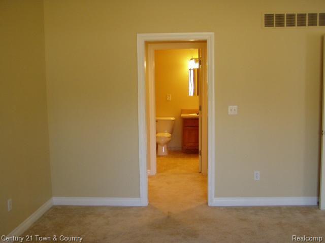 3169 East 11 Mile Road Warren, MI 48092 - Photo 6 of 11 6