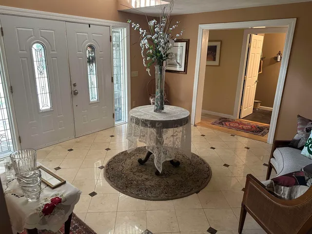 $1,699,320 | 48 Sanborn Road, East Kingston, NH 03827